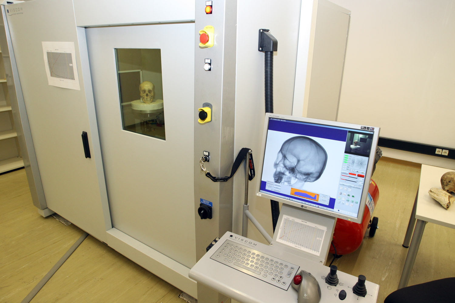 µCT scanner at the Vienna Micro CT Lab